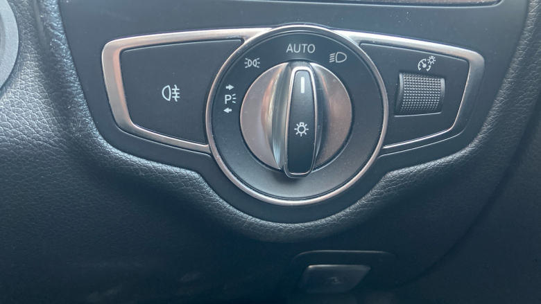 Mercedes-Benz C-Class C300d AMG Line Edition Premium 4dr 9G-Tronic Diesel Saloon